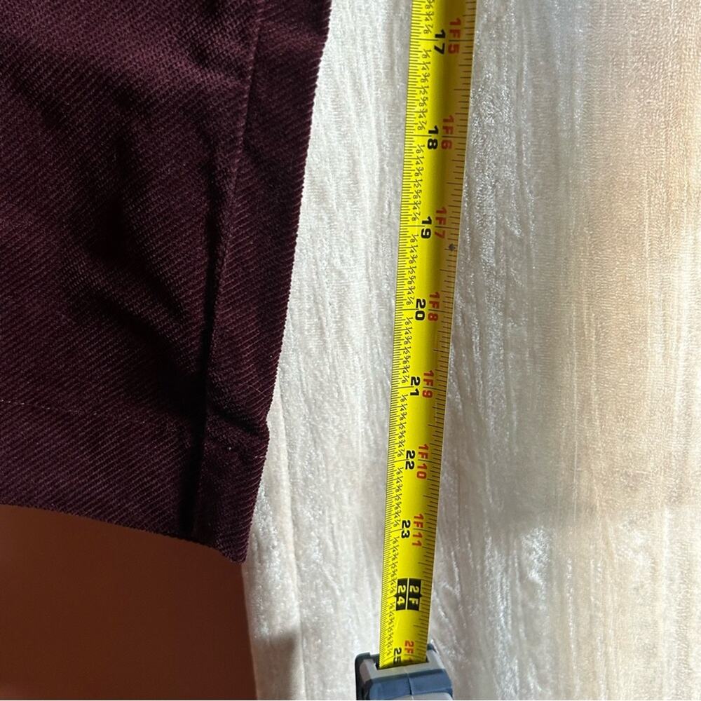 Kut from the Kloth Corduroy Pants Cropped Mid Rise Burgundy Plum NWT Size 2P - Picture 8 of 8
